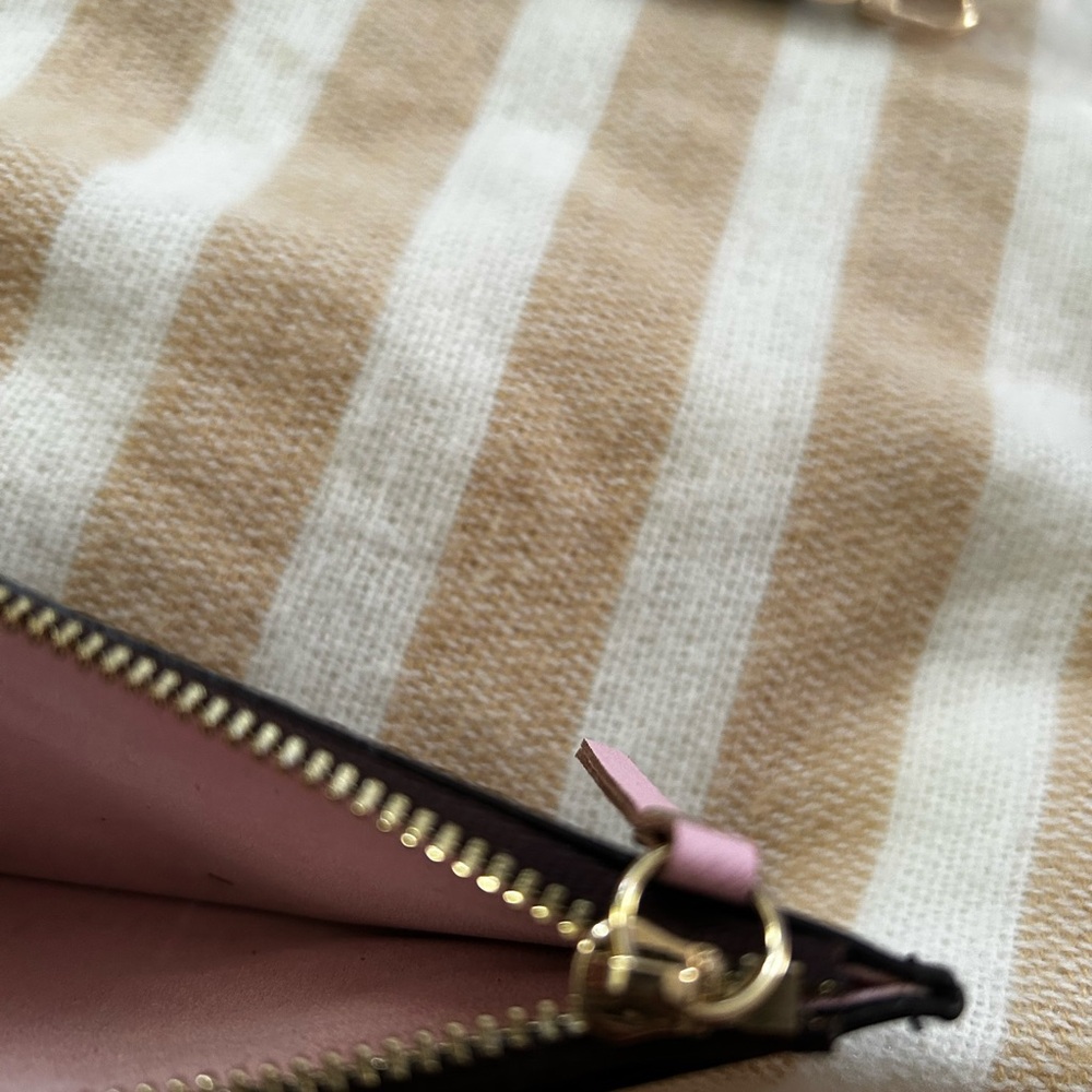 Brown Monogram Bag - Picture 11 of 13